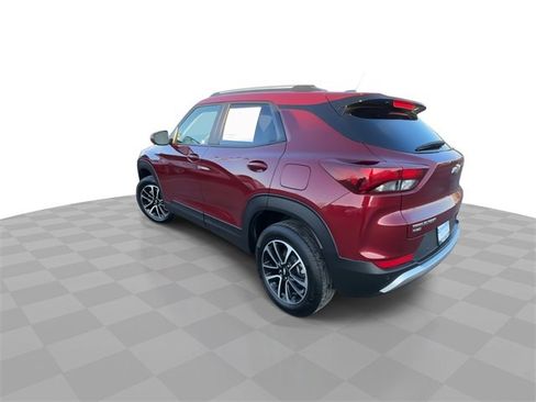 Certified 2024 Chevrolet TrailBlazer LT w/ Convenience Package image 6