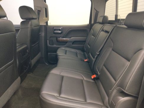 Used 2018 GMC Sierra 1500 SLT w/ SLT Premium Package RWD image 18