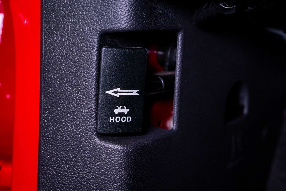 Used 2012 Ford Mustang Shelby GT500 RWD image 39