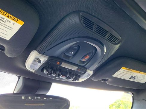 Used 2019 MINI Cooper S FWD image 28