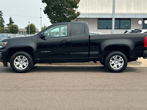 Used 2022 Chevrolet Colorado LT w/ Fleet Safety Package RWD image 7