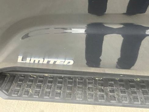 Used 2026 Toyota 4Runner Limited AWD/4WD image 7