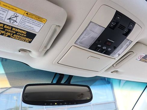 Used 2018 Lexus GX 460 Premium AWD/4WD image 32