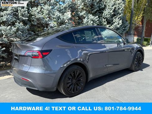 Used 2023 Tesla Model Y Long Range AWD/4WD image 9