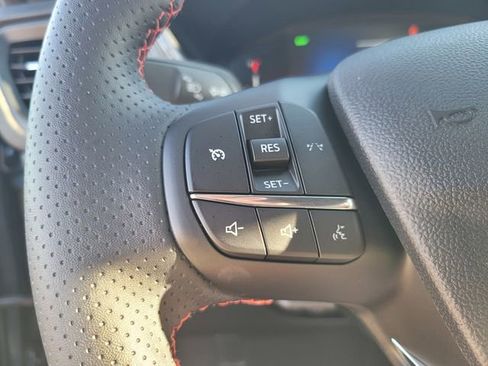 Used 2025 Ford Escape ST-Line w/ Equipment Group 301A image 27