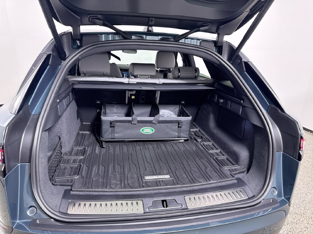 New 2026 Land Rover Range Rover Velar S AWD/4WD image 21