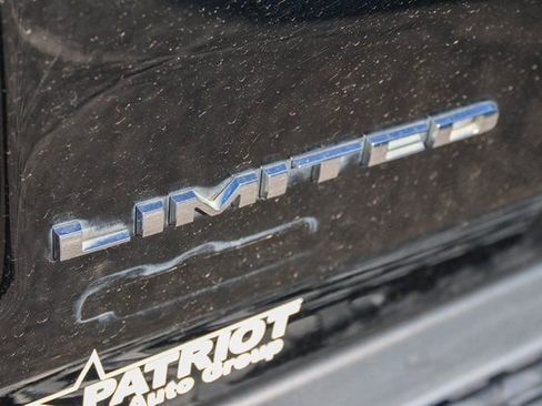 Used 2020 RAM 1500 Limited w/ Body Color Bumper Group RWD image 10