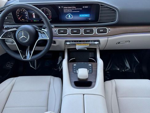 New 2026 Mercedes-Benz GLE 450e 4MATIC image 26