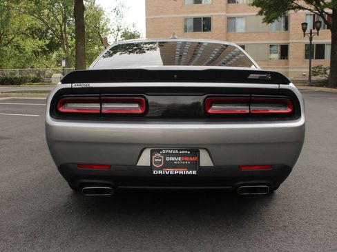 Used 2018 Dodge Challenger R/T Scat Pack RWD image 8