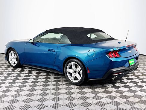 Used 2026 Ford Mustang Convertible RWD image 6