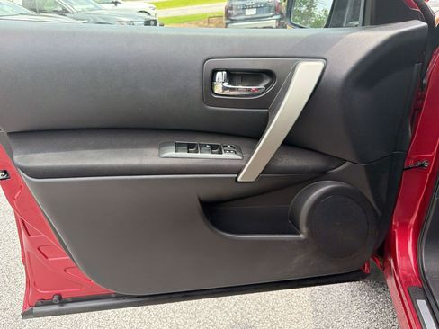 Used 2010 Nissan Rogue S w/ 360 Degree Value Pkg FWD image 22
