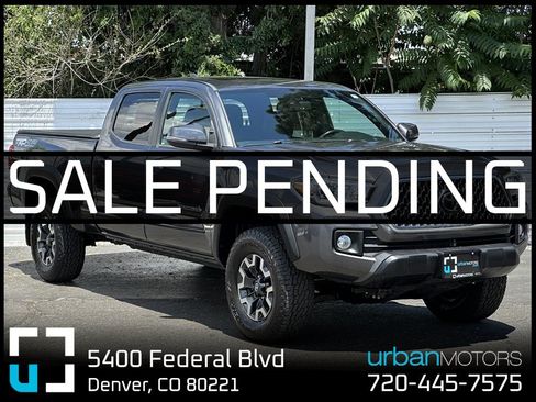 Used 2018 Toyota Tacoma TRD Off-Road w/ TRD Premium Off Road Package AWD/4WD image 1