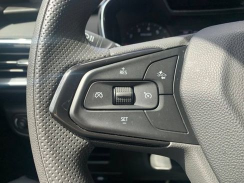 Used 2023 Chevrolet TrailBlazer LT w/ Convenience Package AWD/4WD image 19