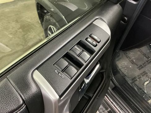 Used 2017 Toyota 4Runner Limited image 24