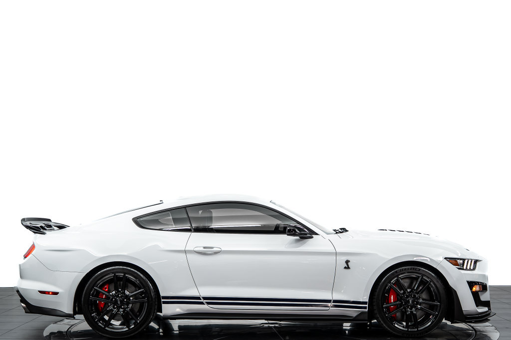 Used 2022 Ford Mustang Shelby GT500 w/ Technology Package RWD image 6