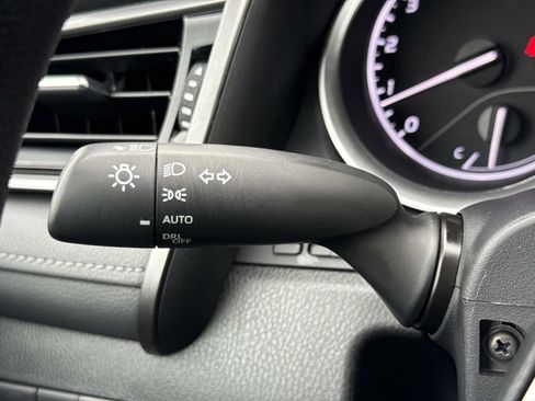 Used 2023 Toyota Camry LE image 9