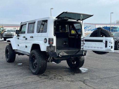 Used 2017 Jeep Wrangler Unlimited Sahara image 46