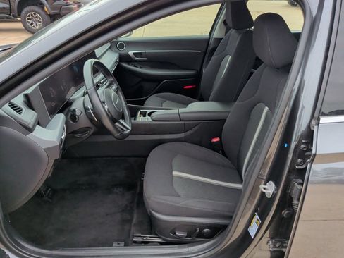 Used 2025 Hyundai Sonata SEL FWD image 12