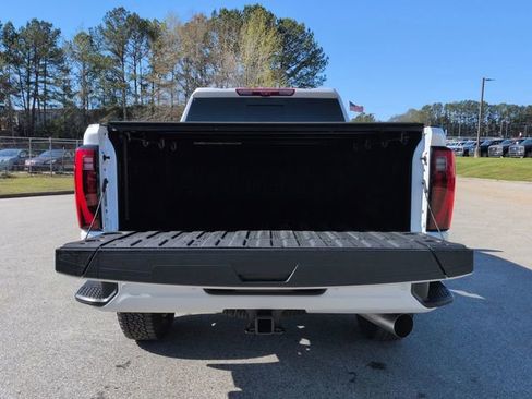 Used 2025 GMC Sierra 2500 Denali Ultimate w/ Max Trailering Package AWD/4WD image 13