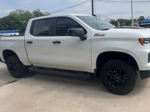 Used 2023 Chevrolet Silverado 1500 LT Trail Boss w/ Protection Package AWD/4WD image 2