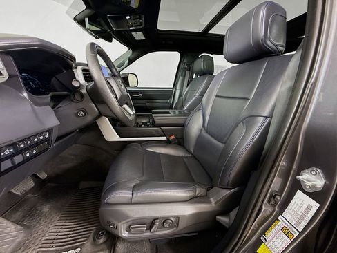 Used 2023 Toyota Tundra Platinum AWD/4WD image 24