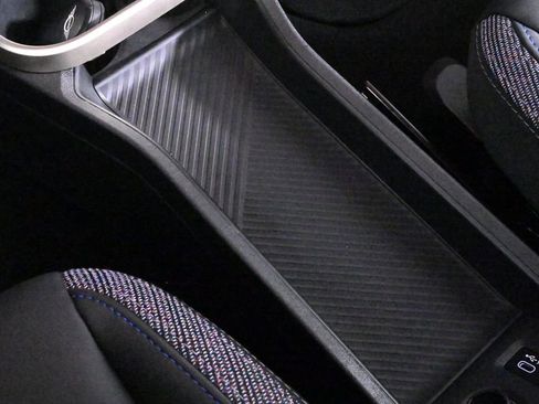 Used 2025 MINI Cooper S image 18