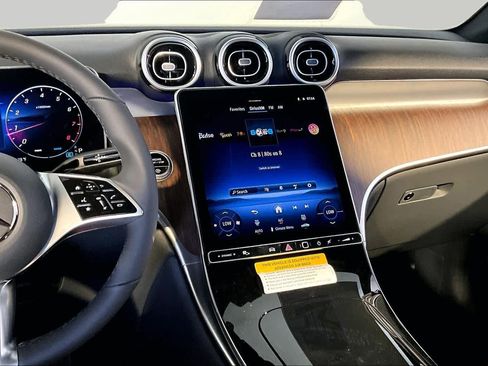 New 2026 Mercedes-Benz GLC 300 4MATIC image 8