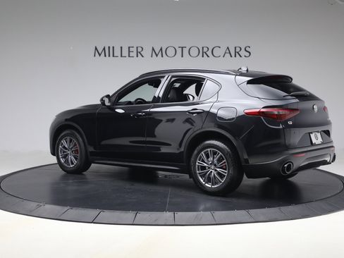 Used 2022 Alfa Romeo Stelvio Sprint image 4