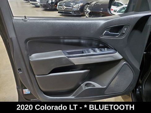 Used 2020 Chevrolet Colorado LT w/ Safety Package image 8
