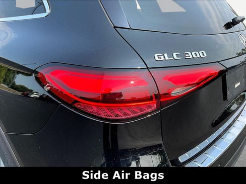 Used 2023 Mercedes-Benz GLC 300 4MATIC image 22