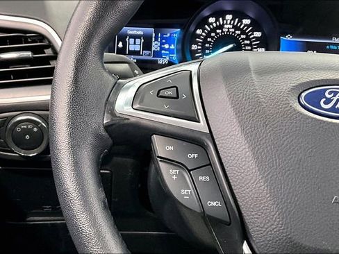 Used 2024 Ford Edge SEL w/ Convenience Package AWD/4WD image 11