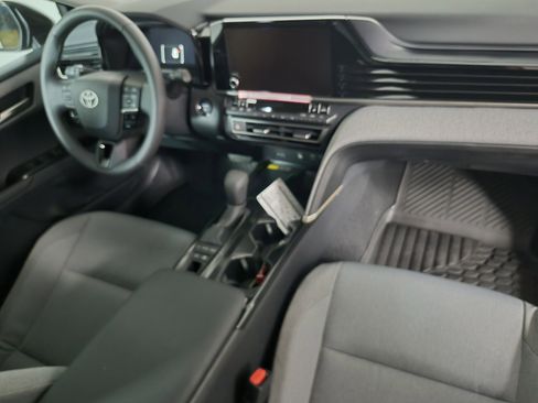 New 2026 Toyota Camry Hybrid image 36