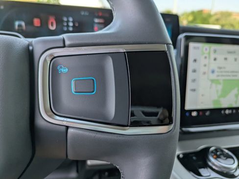 New 2026 Ford Expedition Active RWD image 29