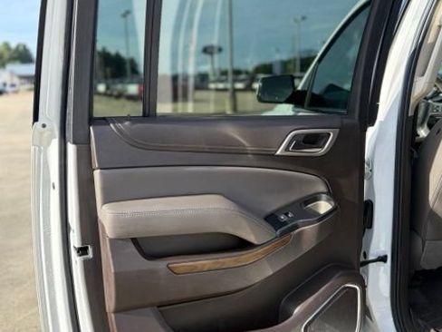 Used 2020 GMC Yukon XL Denali w/ Open Road Package RWD image 25