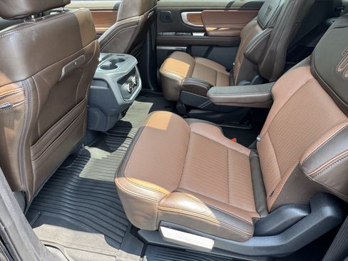 Used 2025 Ford Expedition Max King Ranch AWD/4WD image 26