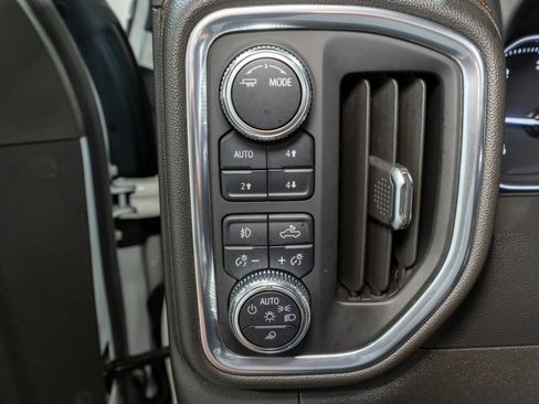 Used 2022 GMC Sierra 2500 AT4 w/ AT4 Preferred Package image 36