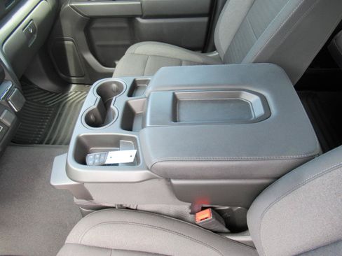 Used 2025 Chevrolet Silverado 1500 Custom RWD image 18