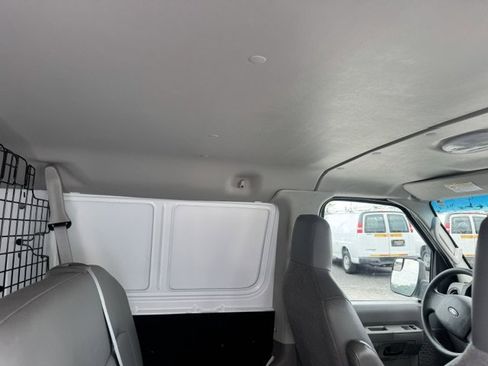 Used 2011 Ford E-250 and Econoline 250 Extended w/ Crew Van Pkg RWD image 12