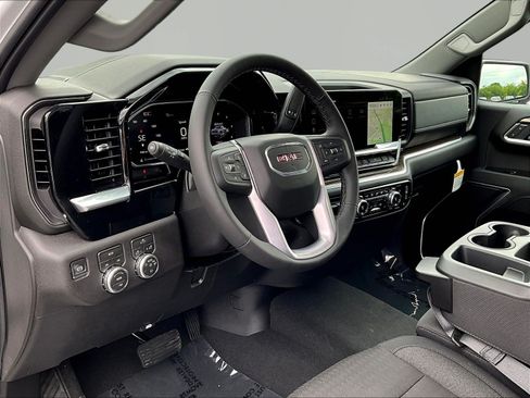 New 2026 GMC Sierra 1500 Elevation AWD/4WD image 13