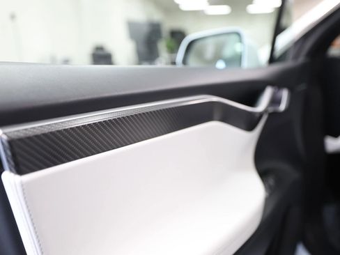 Used 2017 Tesla Model X P100D image 26