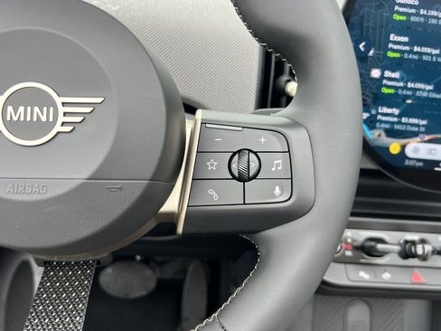 New 2025 MINI Cooper S image 21