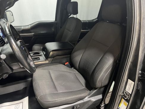 Used 2019 Ford F150 XLT w/ Equipment Group 302A Luxury AWD/4WD image 20