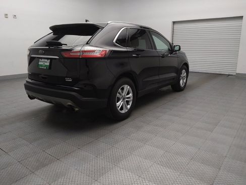 Used 2020 Ford Edge SEL image 9