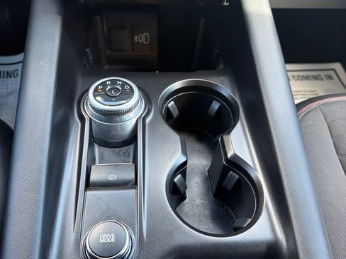 Used 2025 Ford Explorer ST-Line AWD/4WD image 33