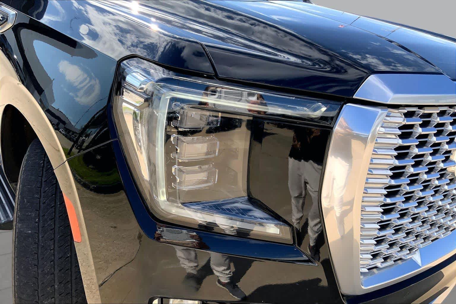 Used 2024 GMC Yukon Denali AWD/4WD image 26