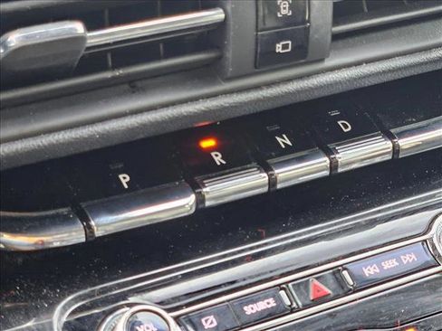 Used 2022 Lincoln Corsair Reserve w/ Equipment Group 201A image 11