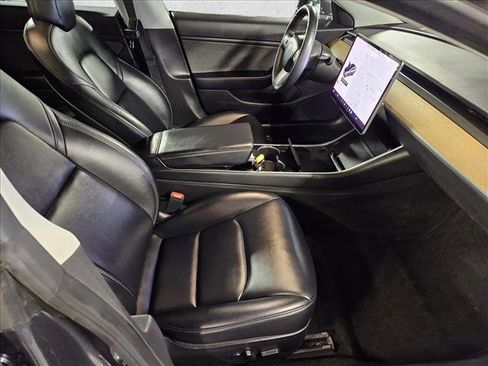 Used 2019 Tesla Model 3 Performance image 21