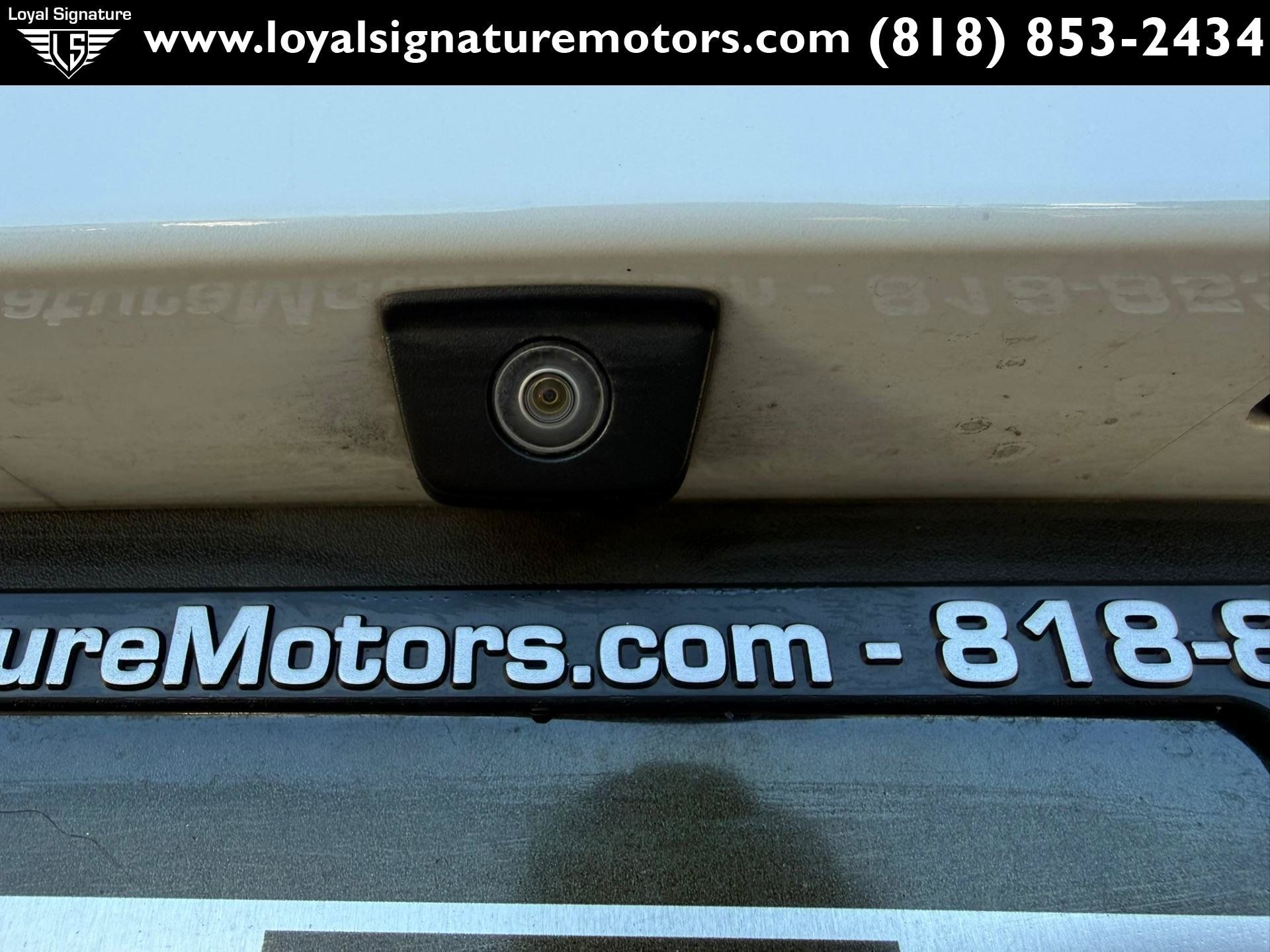 Used 2017 Porsche Macan AWD/4WD image 11