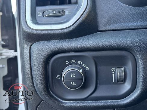 Used 2022 RAM 1500 Lone Star image 22