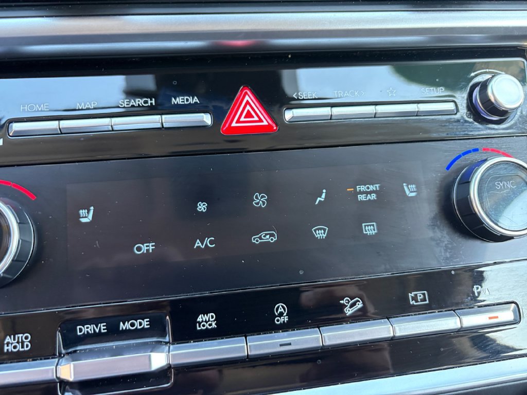 Used 2025 Hyundai Santa Fe XRT AWD/4WD image 20